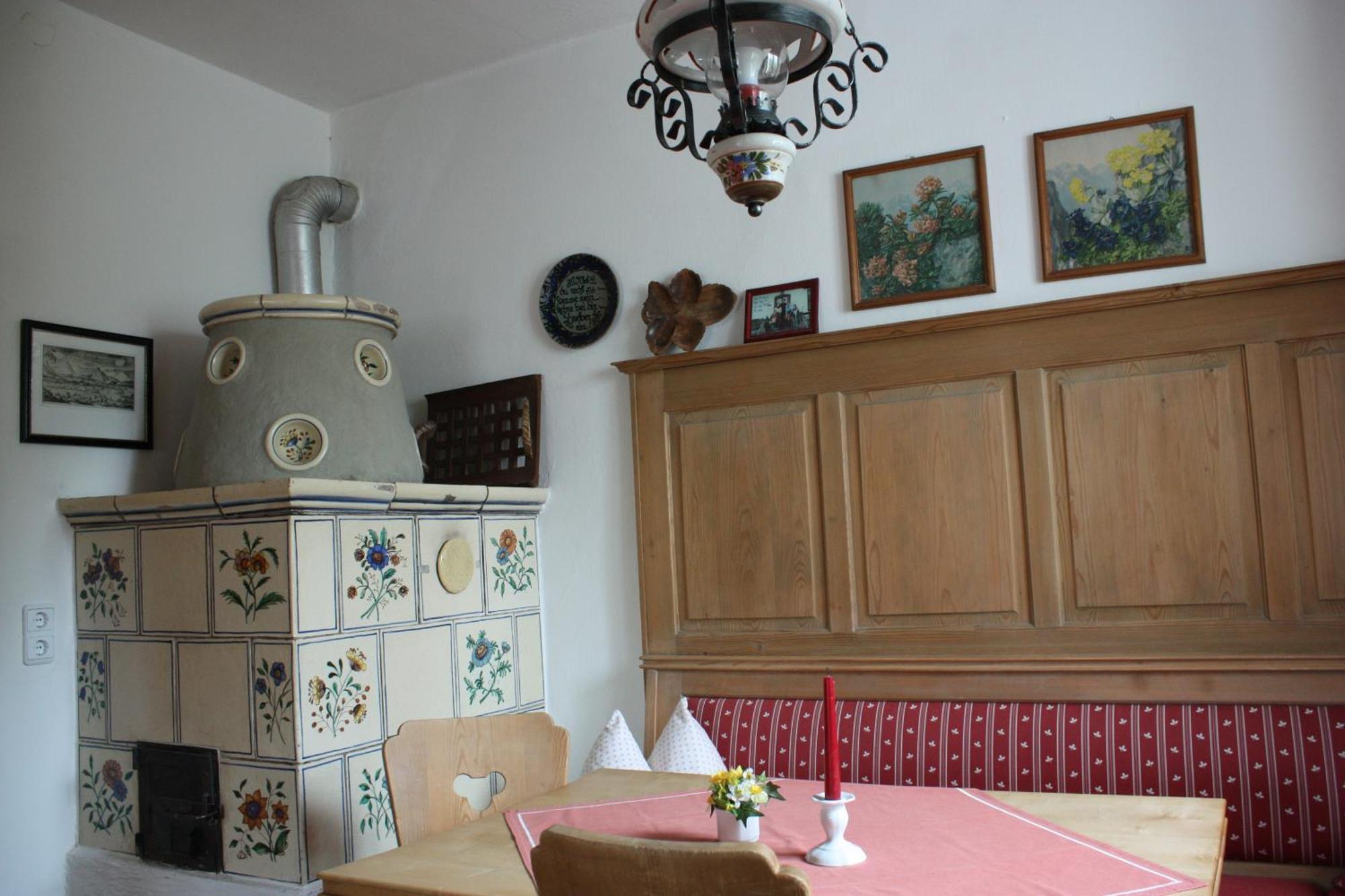 Hotel Garni Otto Huber Оберамергау Екстериор снимка