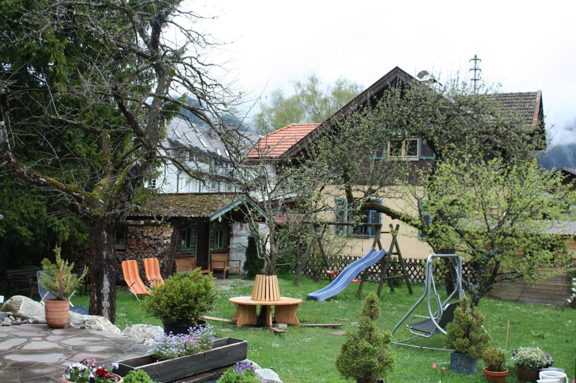 Hotel Garni Otto Huber Оберамергау Екстериор снимка